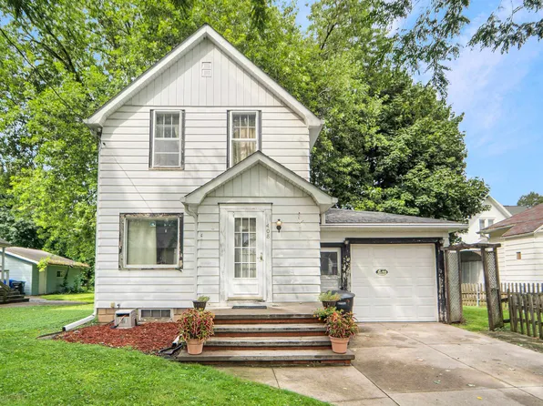 408 W Commercial St, Appleton, WI 54911