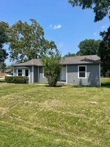 432 Dr Martin Luther King Jr Dr, La Porte, TX, 77571