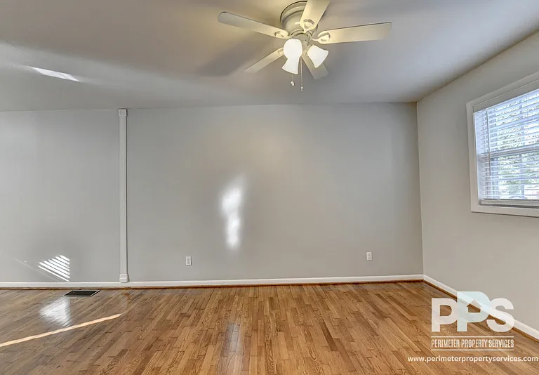 81 E Wesley Rd NE #2 — Photo 15