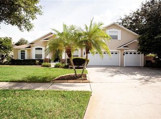 3901 Valrico Grove Dr, Valrico, FL 33594