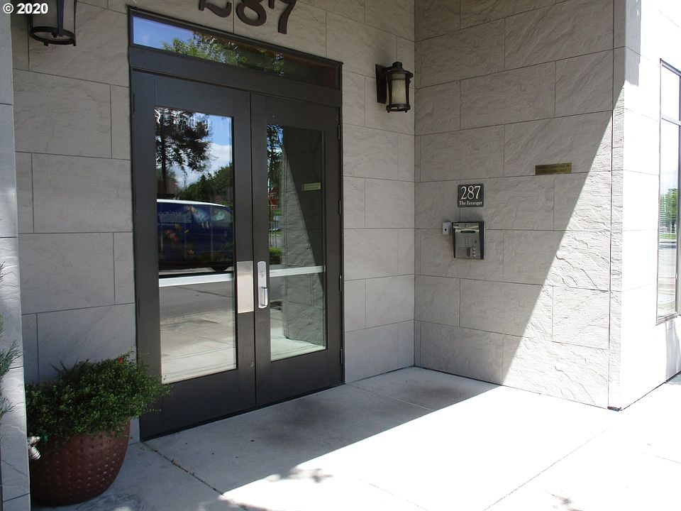 2nd image of 287 NE 3rd St APT 310