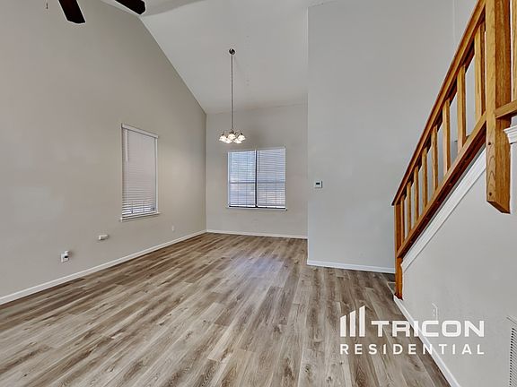 3rd image of 4137 Stinwick Ln