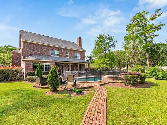 4th image of 4 Forest Oaks Dr