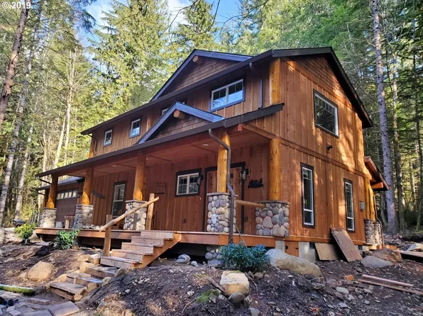 27210 E Henry Creek Rd, Rhododendron, OR 97049