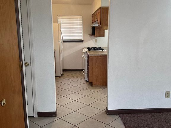2nd image of 333 Mariana Cir