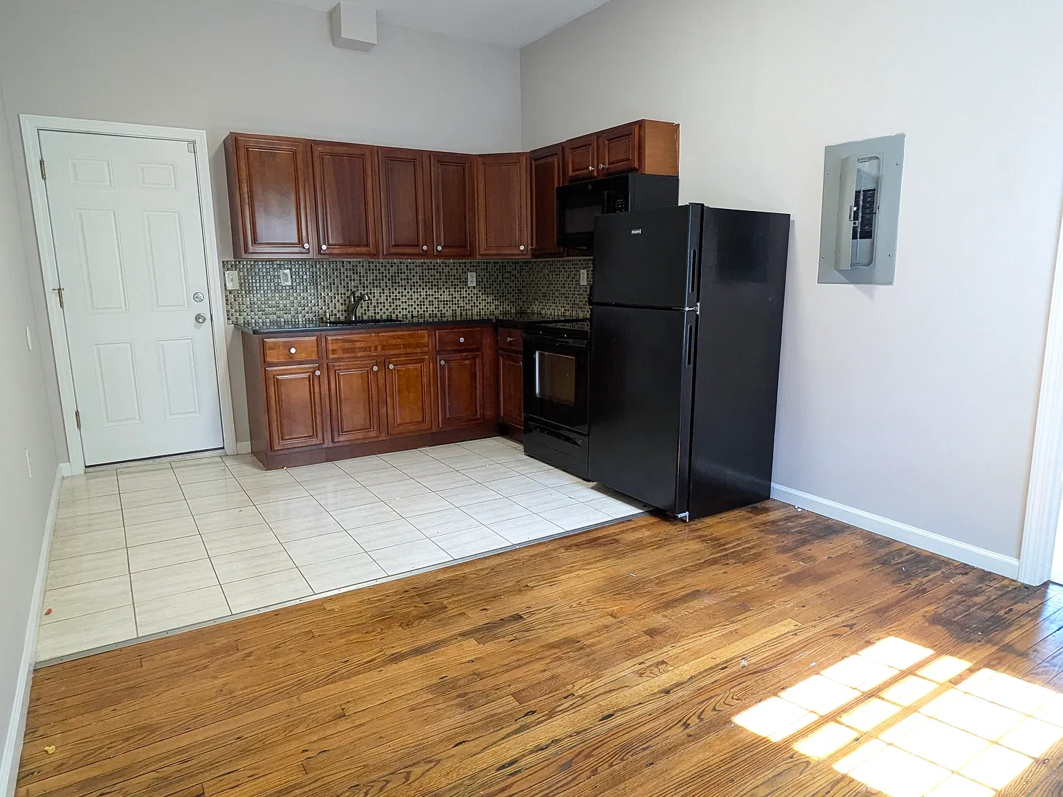 1 bed, 500 sqft, $1,150 — Photo 4