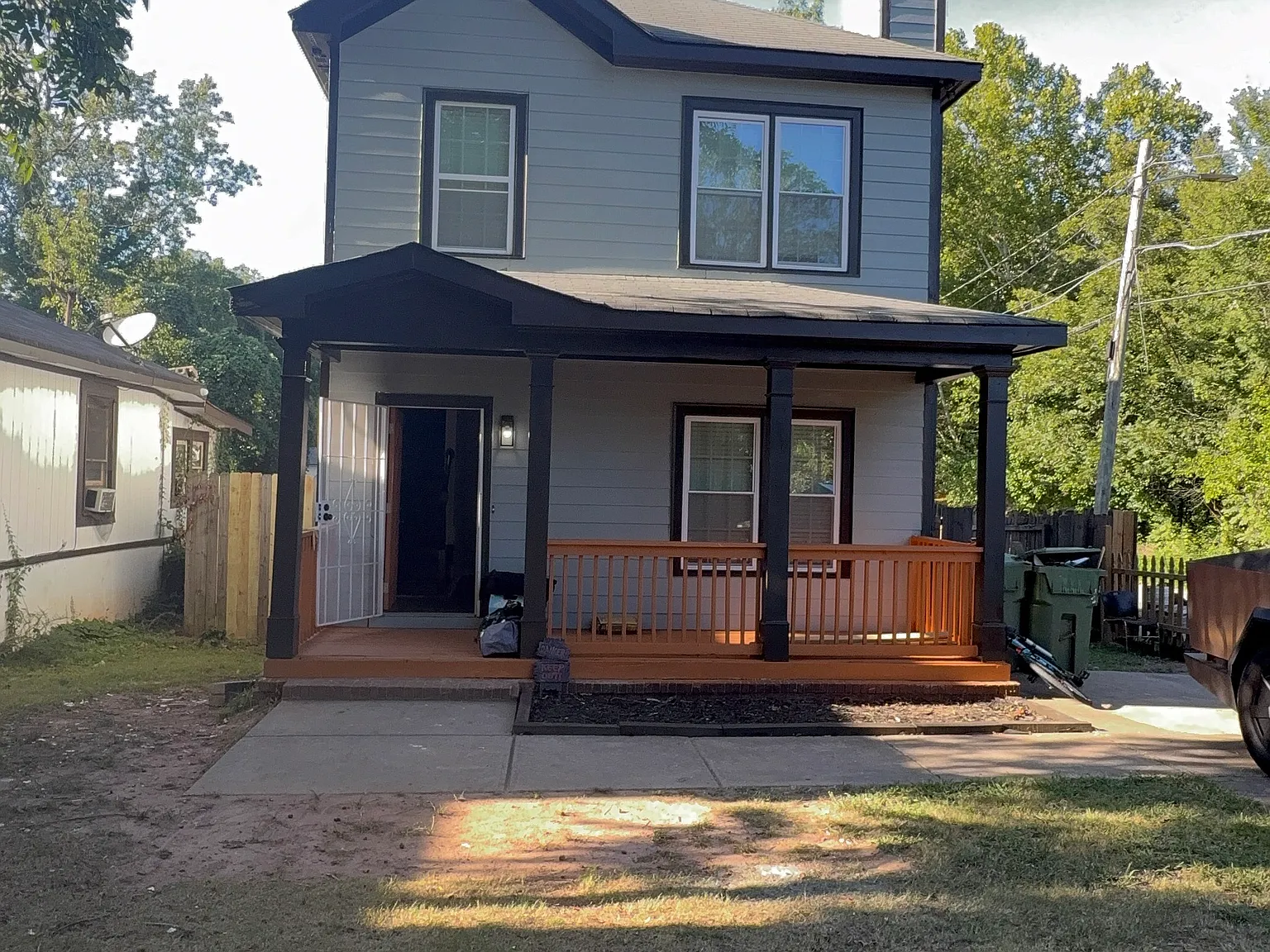 3 bed, 1200 sqft, $2,250 — Photo 1