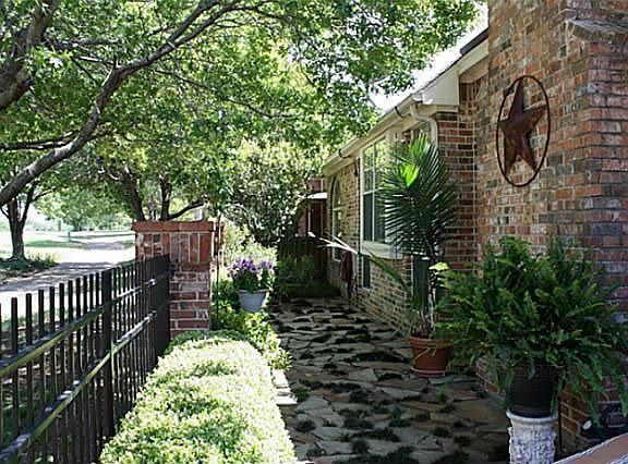 5th image of 1405 Rancho Vista Dr