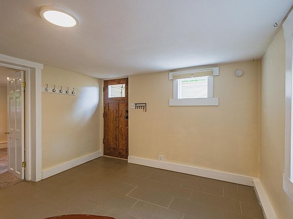 Unit B Foyer