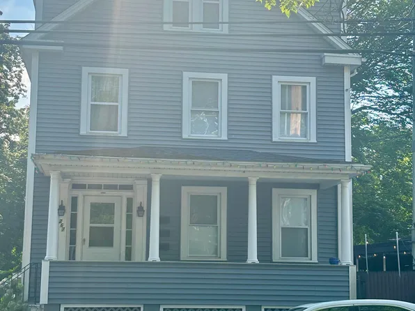267 Wood St #1, Bristol, RI 02809