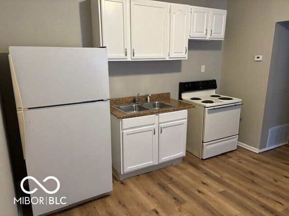 indianapolis-indiana-2056044519 picture