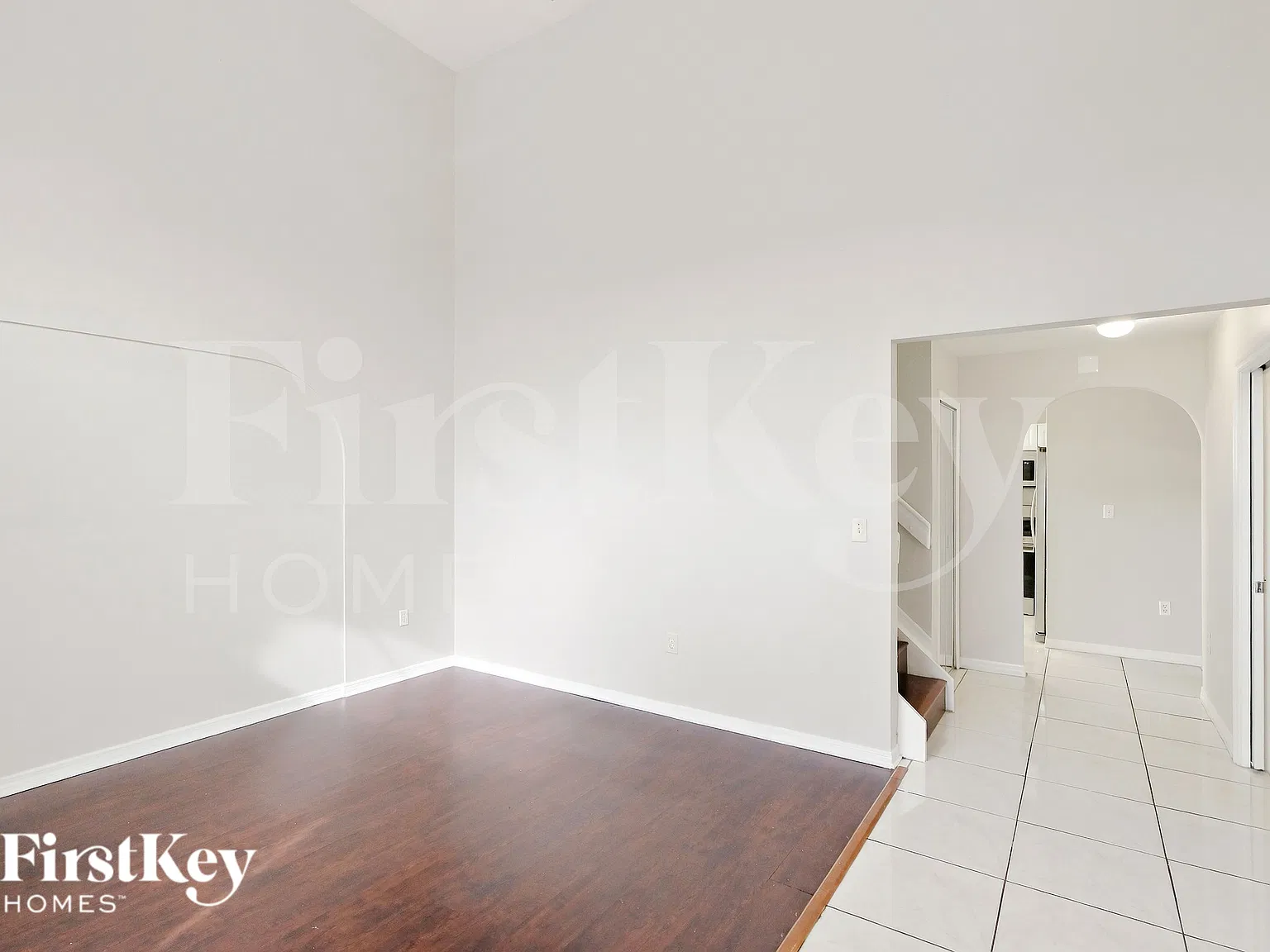 4 bed, 2.5 bath, 2556 sqft, $3,610 — Photo 3