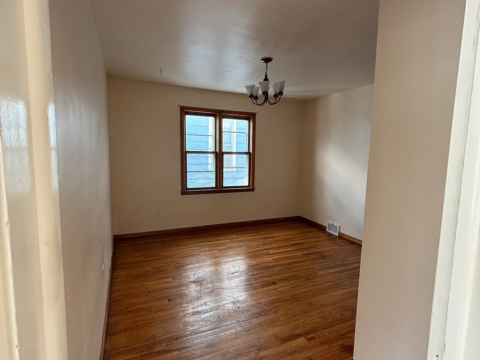 2 bed, 1350 sqft, $1,450 — Photo 3