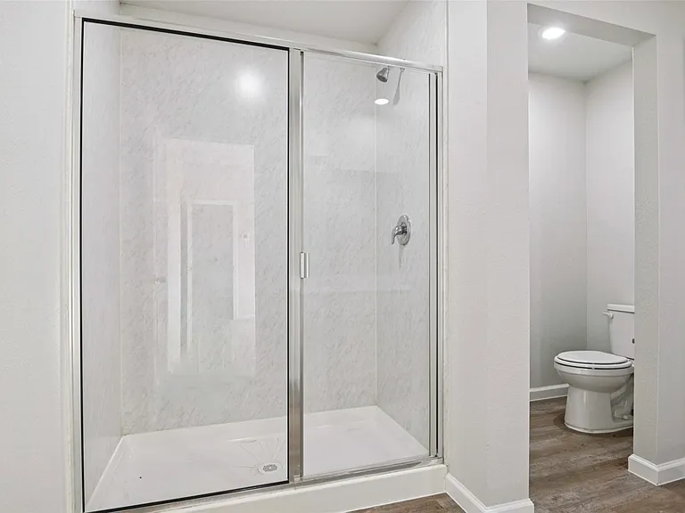 844 Jett Dr — Photo 26