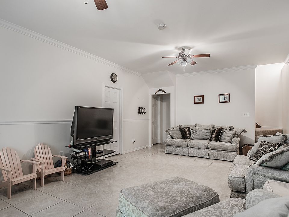 2nd image of 3294 Dunlop Ct