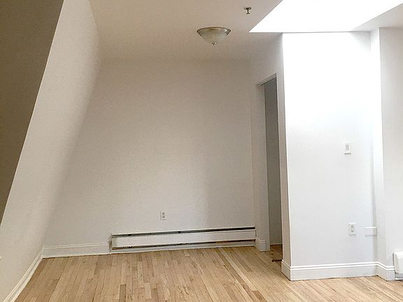 4th image of 336 Convent Ave #4R
