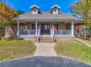 131 Cedar Brooke Estates Dr, Forsyth, MO 65653