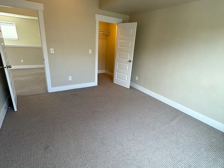 20747 NE Angora Ct — Photo 15