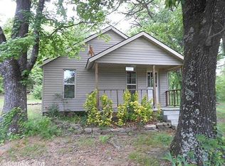 971 Highway 16 E, Clinton, AR 72031