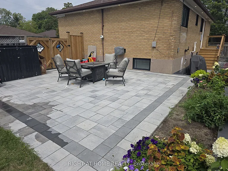 1 Huron Ct — Photo 13
