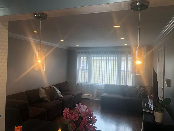 4th image of 3525 N Central Ave APT C3