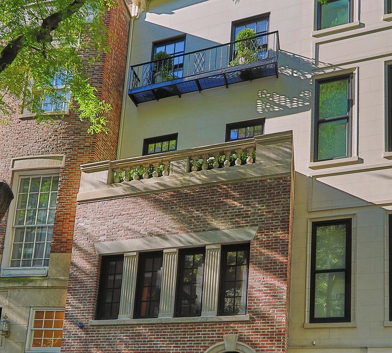 1st image of 112 E 78th St