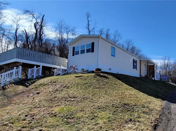 225 Reston Rd, Imperial, PA 15126