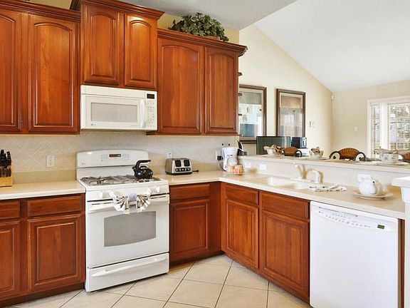 3rd image of 7928 Sea Pearl Cir