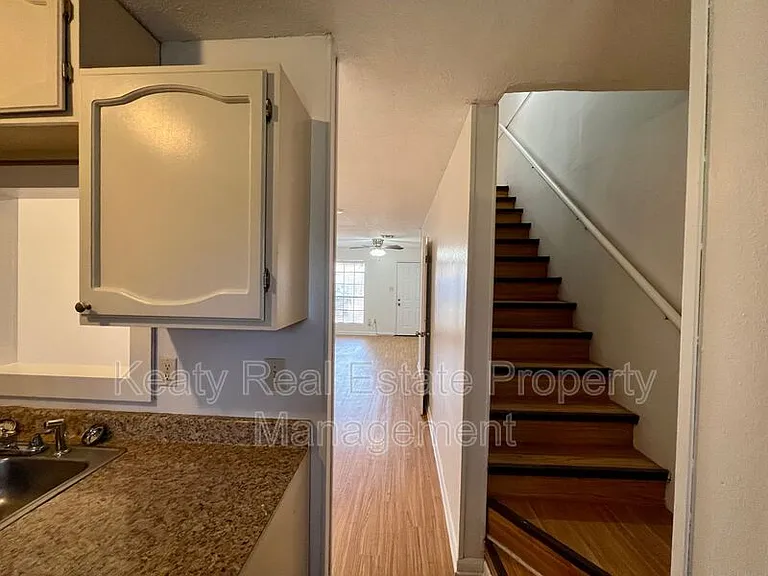 418 Failla Rd #2 — Photo 9