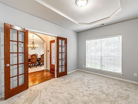 5th image of 6006 Hard Rock Ln
