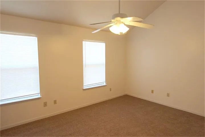 2930 Grants Lake Blvd #2305 — Photo 17