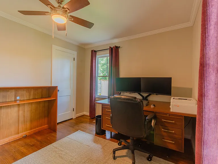 1031 Dell Ave SE — Photo 17