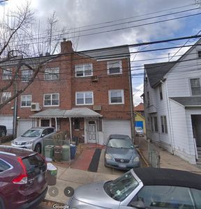 5942 160th St, Flushing, NY, 11365