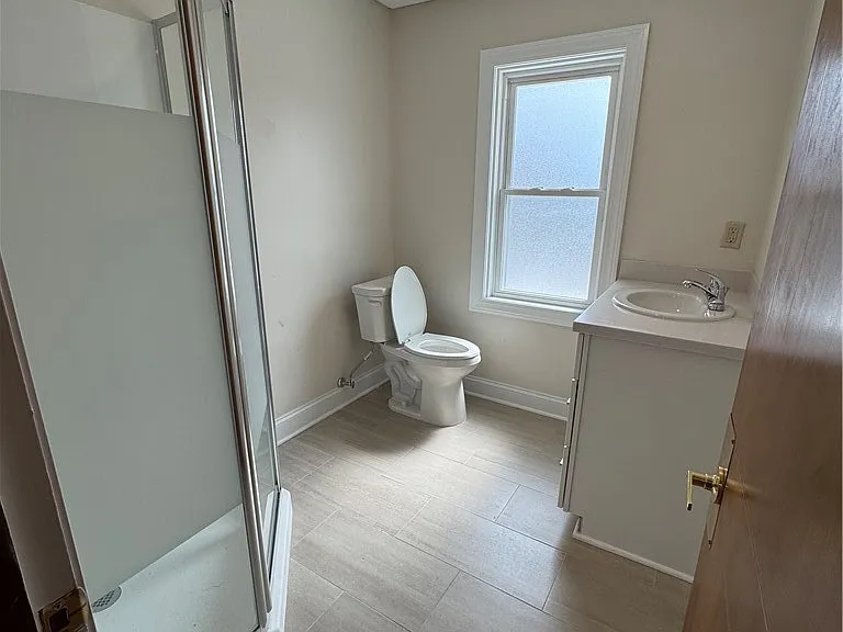 117 W Humboldt Pkwy #B — Photo 10