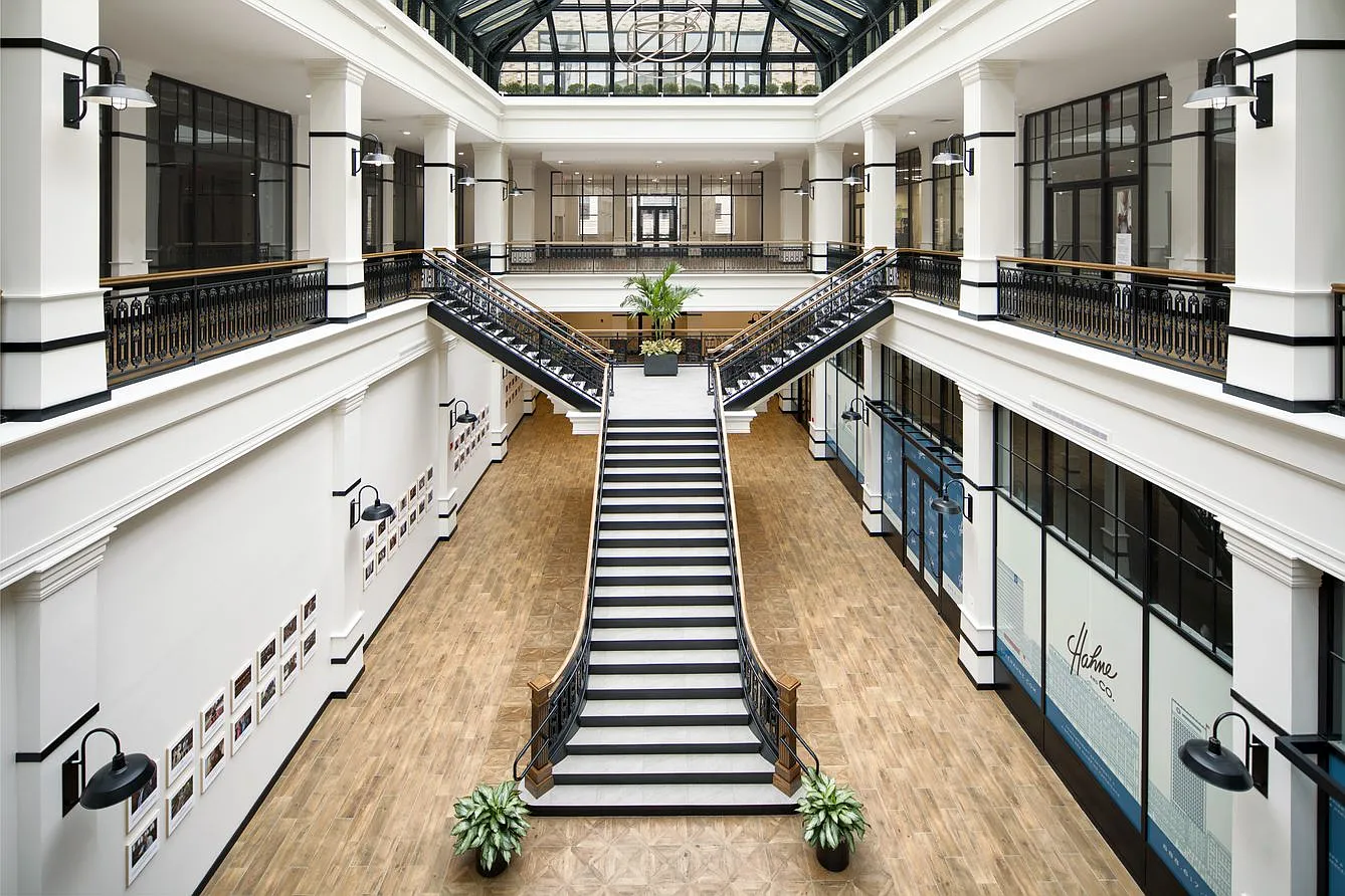 Hahne and Co. — Photo 2