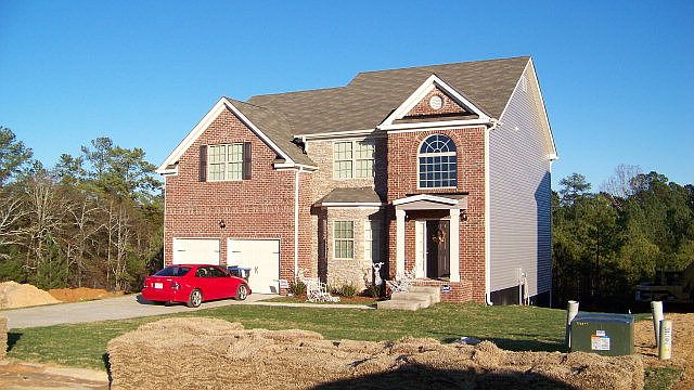 1st image of 2596 Leland Drive