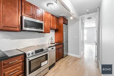 Rented by Bond New York