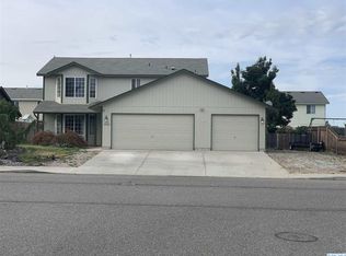 6204 Camden Dr, Pasco, WA