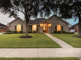 2226 Meadows Blvd, League City, TX 77573