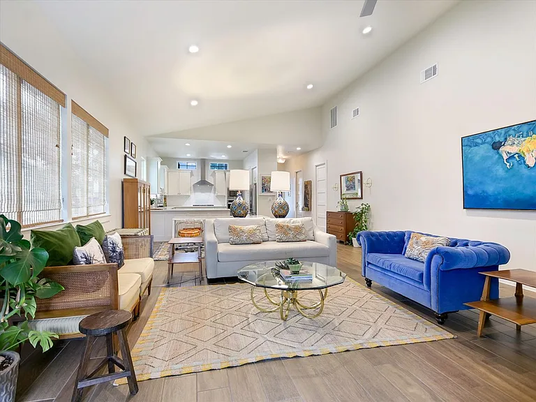 170 Bunker Ranch Blvd #16 — Photo 9