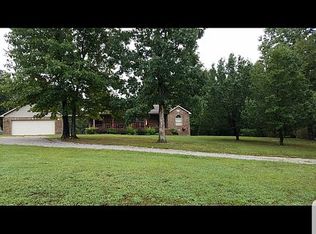 2077 Zion Rd, Evening Shade, AR 72532