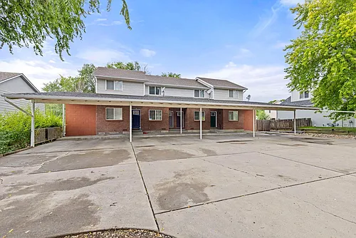 4891-4893 Basswood Dr #4895 Photo 1