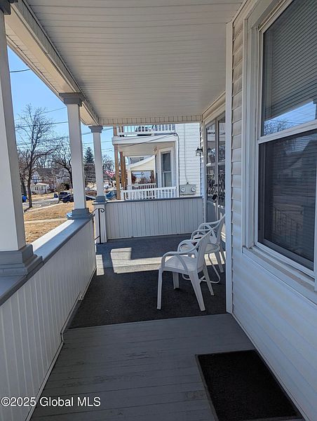 3rd image of 29 Hollywood Avenue