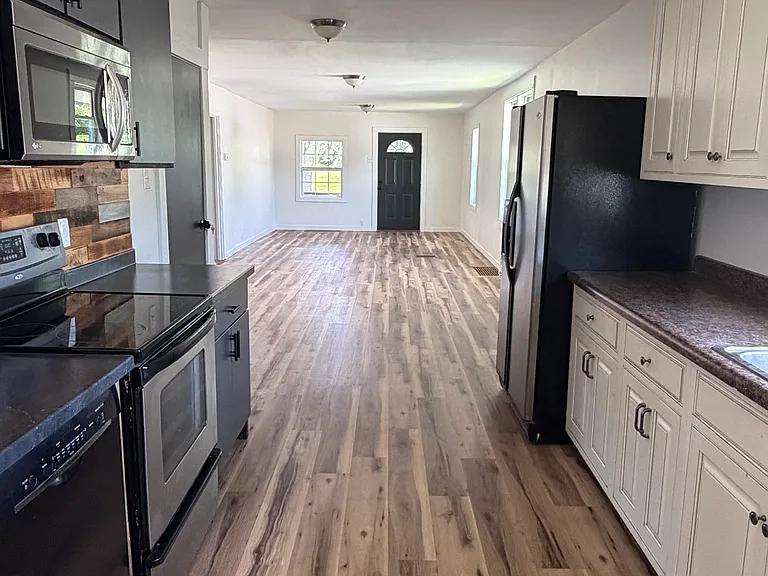 1244A Inwood Dr #1244-A — Photo 6