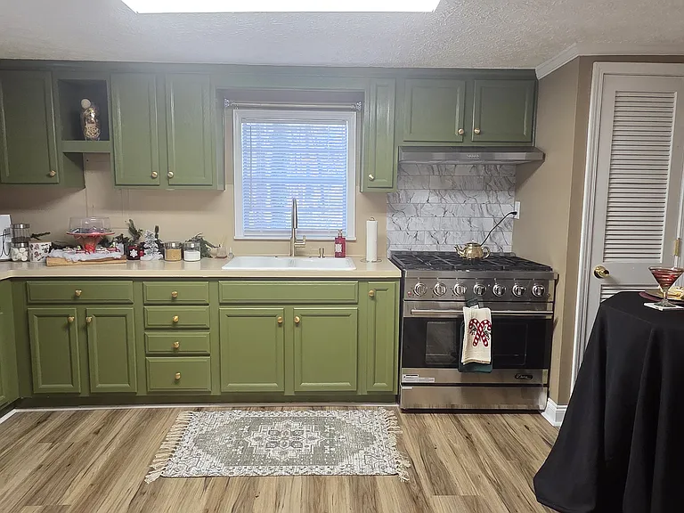 7043 S Goddard Rd — Photo 10