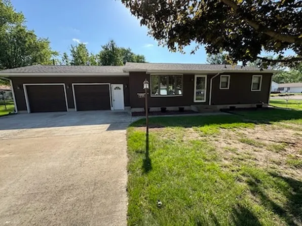 231 Martin Rd, Rock Falls, IL 61071