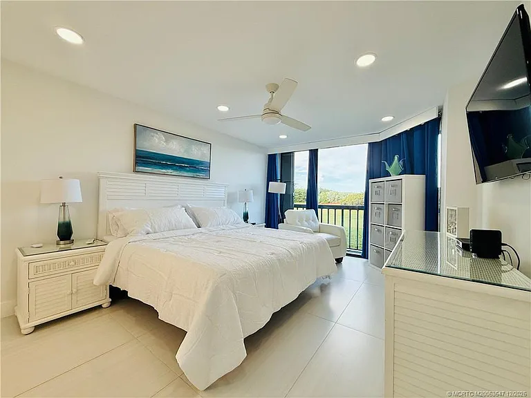 8800 S Ocean Dr #102 — Photo 47