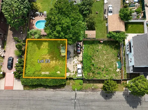 819 Dean Avenue, Bronx, NY 10465