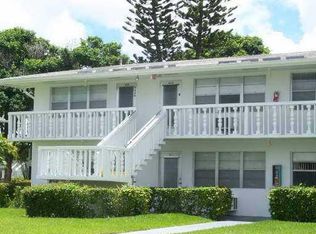 25 Windsor Dr #B, West Palm Beach, FL 33417