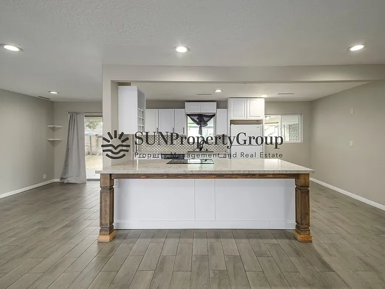 3130 S 8560 W — Photo 6